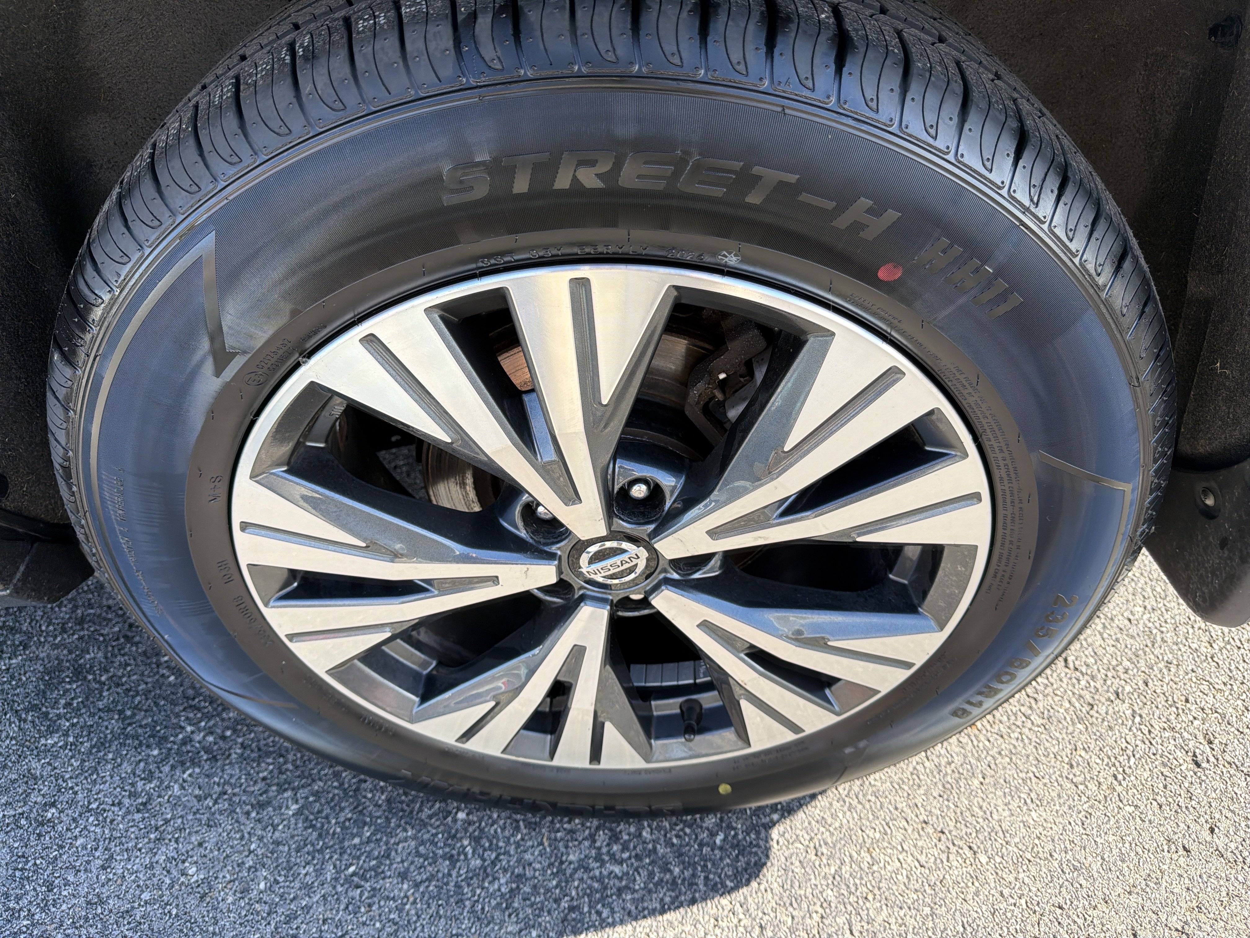 Used 2021 Nissan Rogue SV w/ Premium Package AWD/4WD image 14