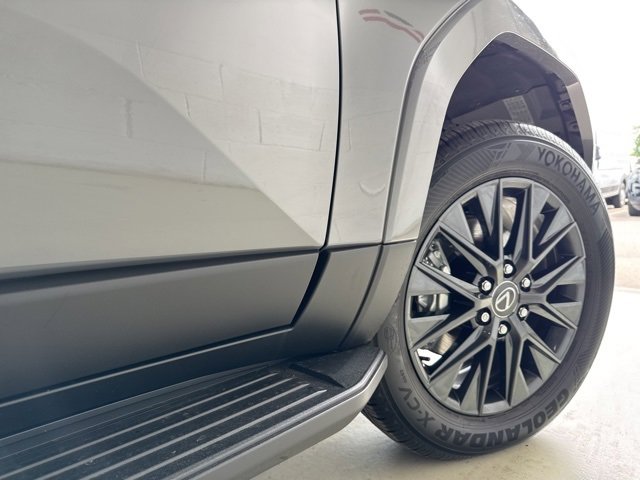 Used 2025 Lexus GX 550 w/ Cold Area Package image 16