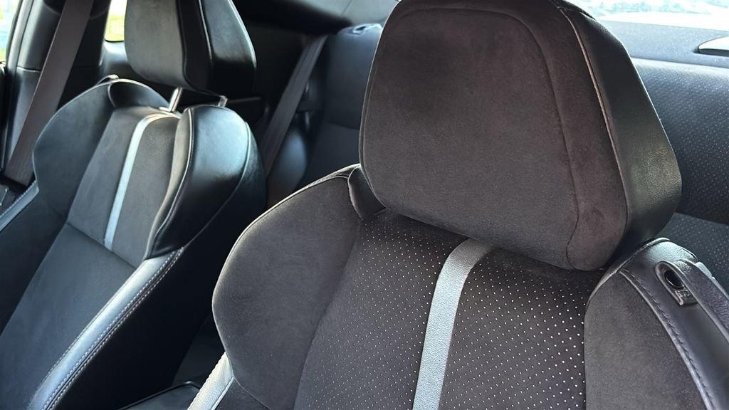 Used 2024 Toyota GR86 Premium w/ Performance Package image 25