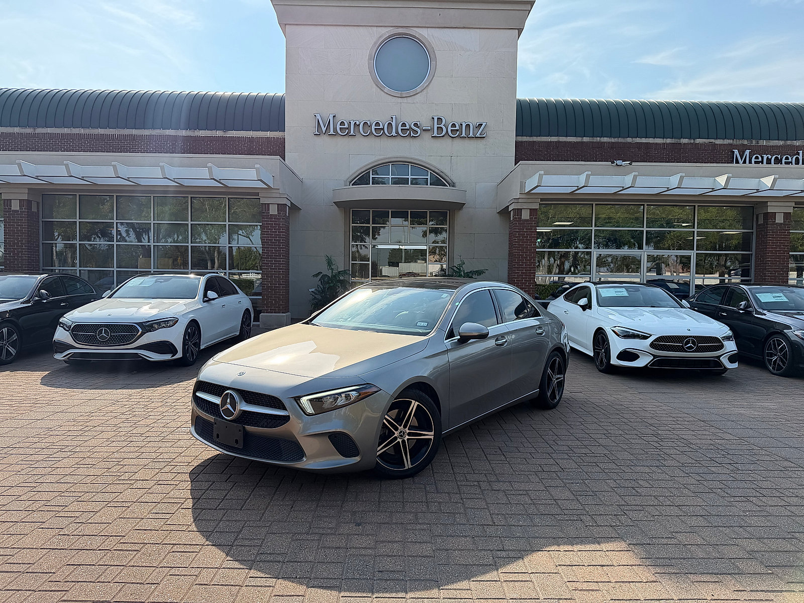 Used 2021 Mercedes-Benz A 220 image 3