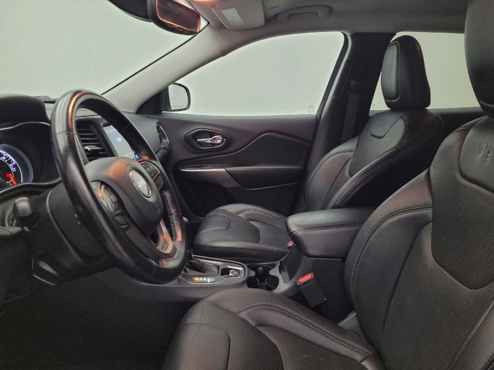 Used 2021 Jeep Cherokee Latitude Lux w/ Comfort/Convenience Group image 17