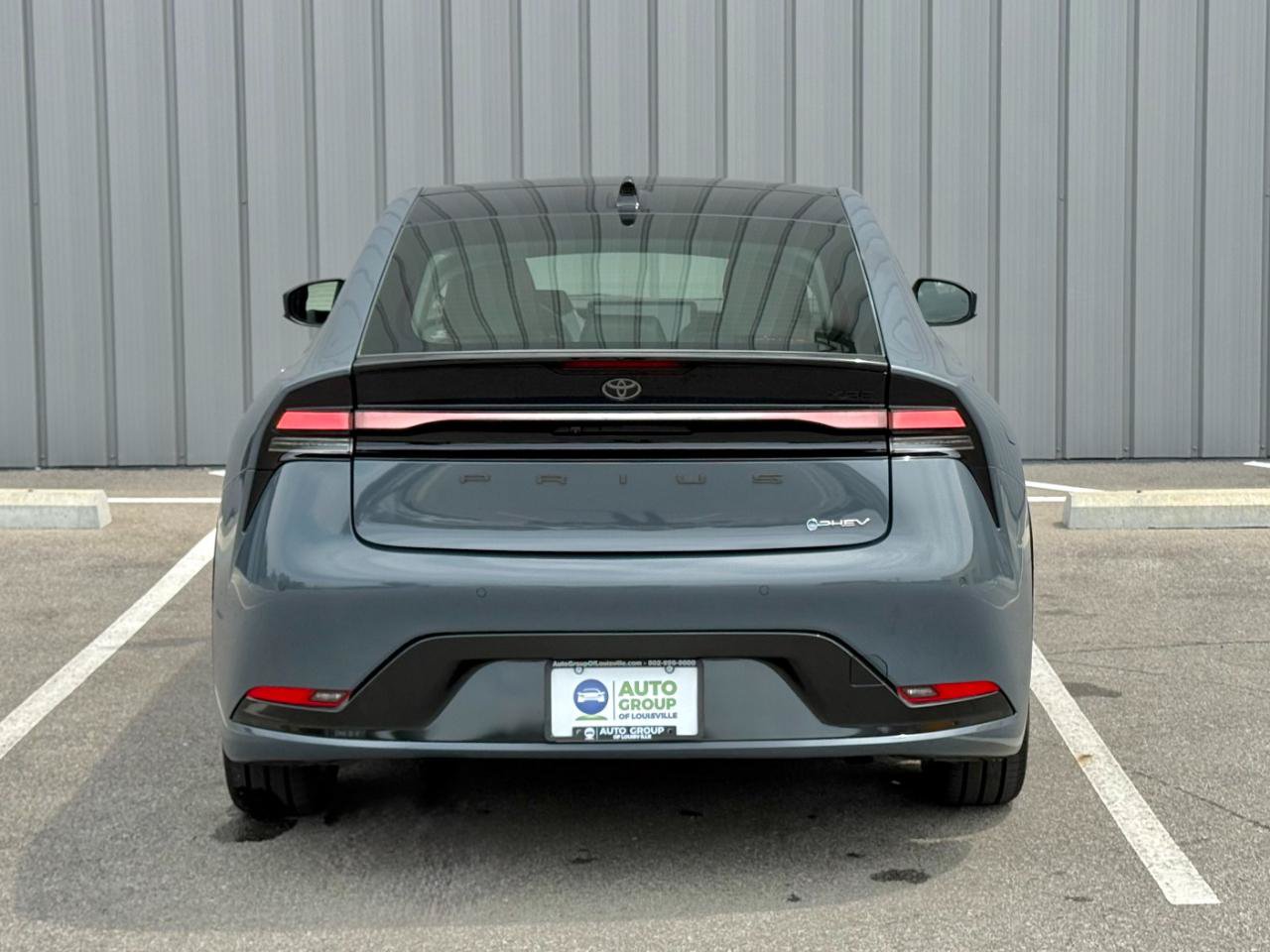 Used 2026 Toyota Prius Plug-In Hybrid FWD image 6