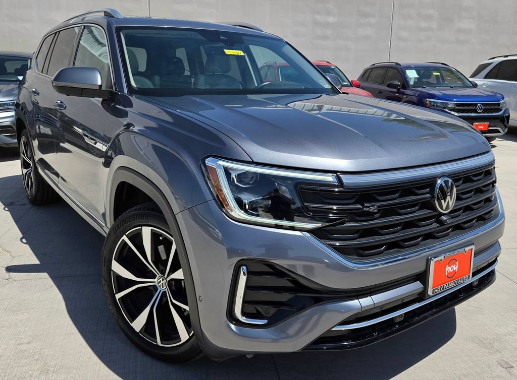 Used 2024 Volkswagen Atlas SEL Premium R-Line
