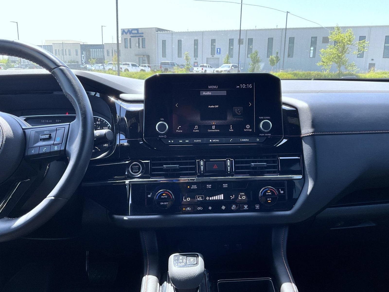 Used 2024 Nissan Pathfinder Rock Creek AWD/4WD image 12