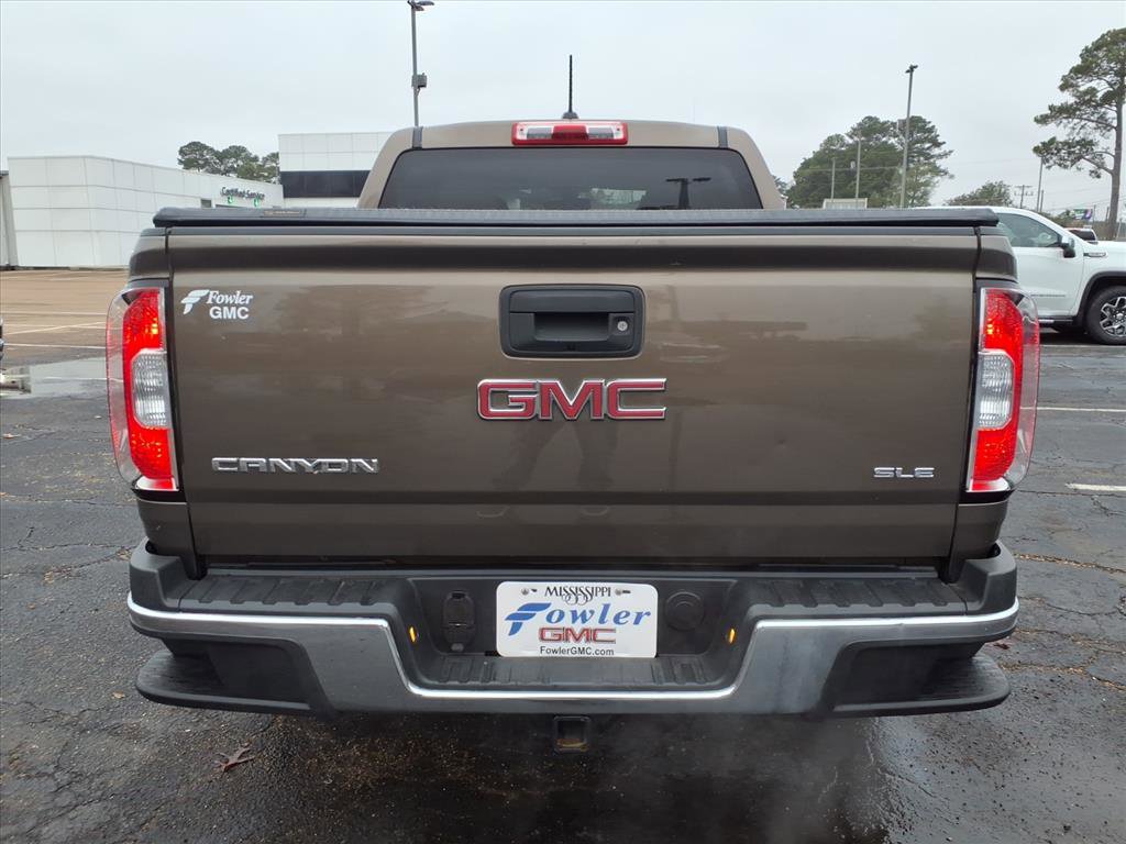 Used 2015 GMC Canyon SLE w/ SLE Convenience Package image 4