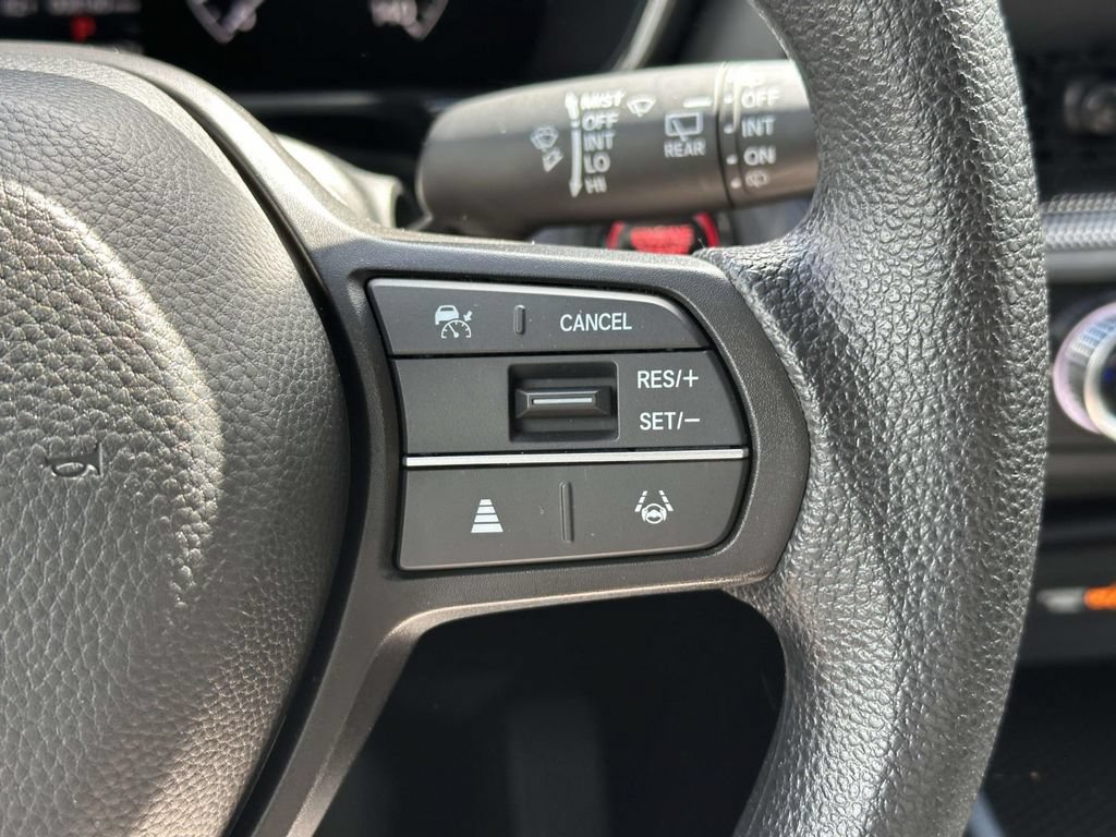 Used 2025 Honda CR-V LX image 19