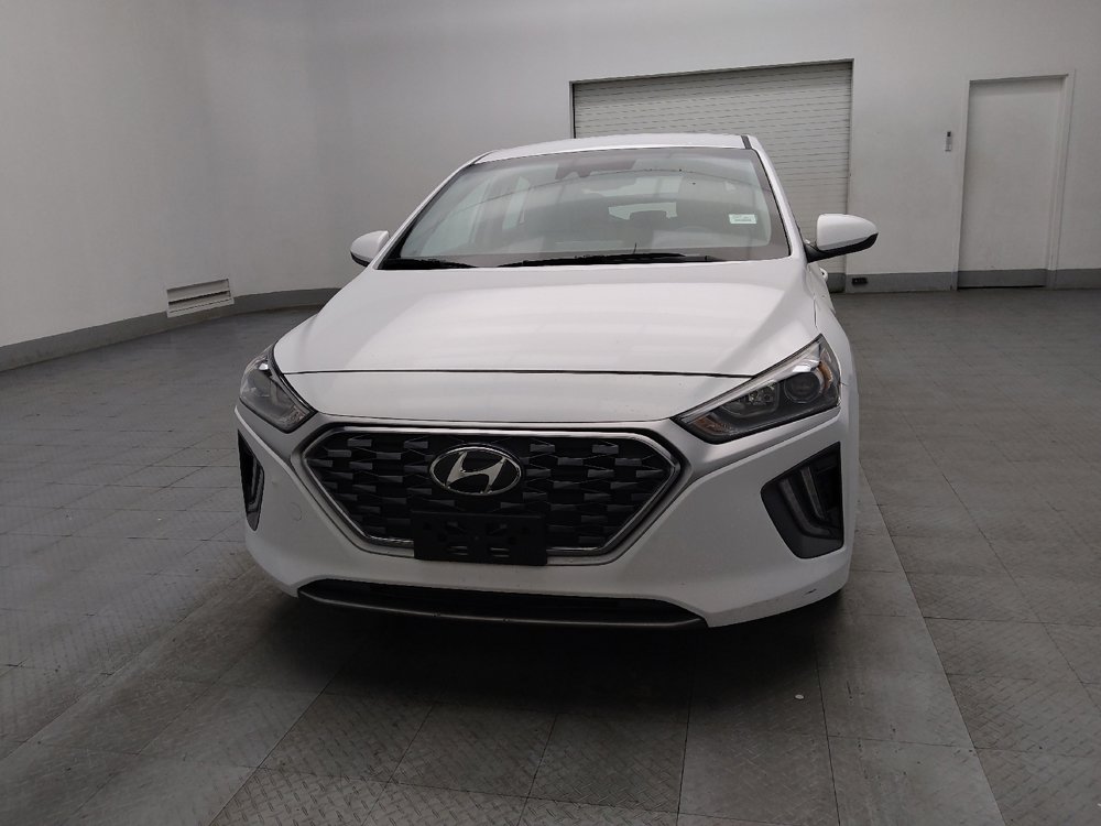 Used 2021 Hyundai Ioniq SE FWD image 15
