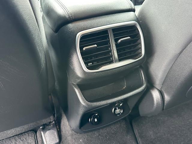 Used 2019 Hyundai Santa Fe SE image 22