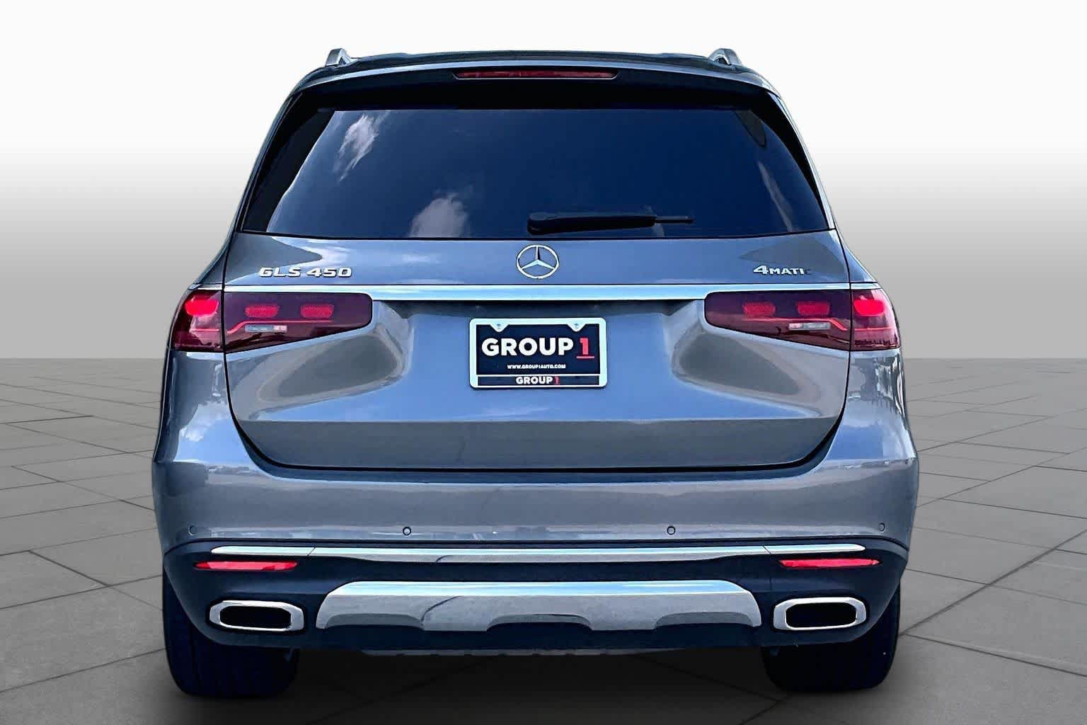 Used 2024 Mercedes-Benz GLS 450 4MATIC image 5