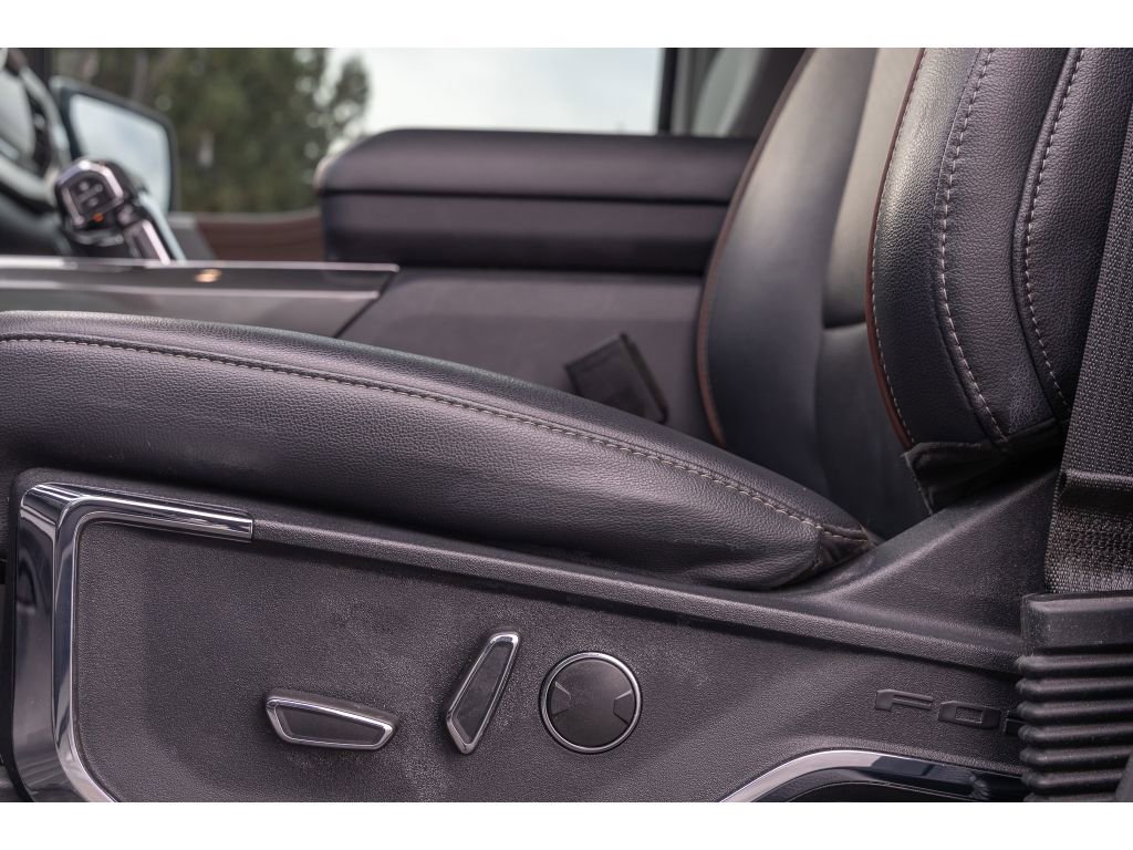 Used 2023 Ford F150 Lariat w/ Equipment Group 502A High image 17