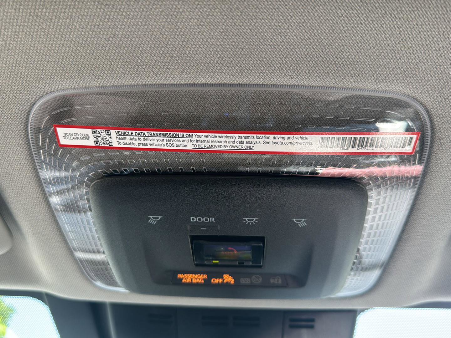 New 2025 Toyota Prius Plug-In Hybrid image 26