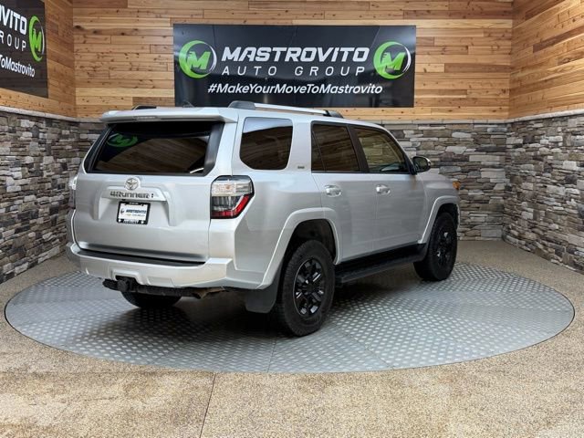 Used 2022 Toyota 4Runner SR5 Premium AWD/4WD image 9