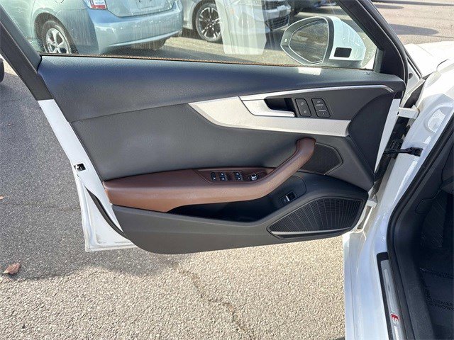 Used 2017 Audi A4 2.0T Premium Plus image 13