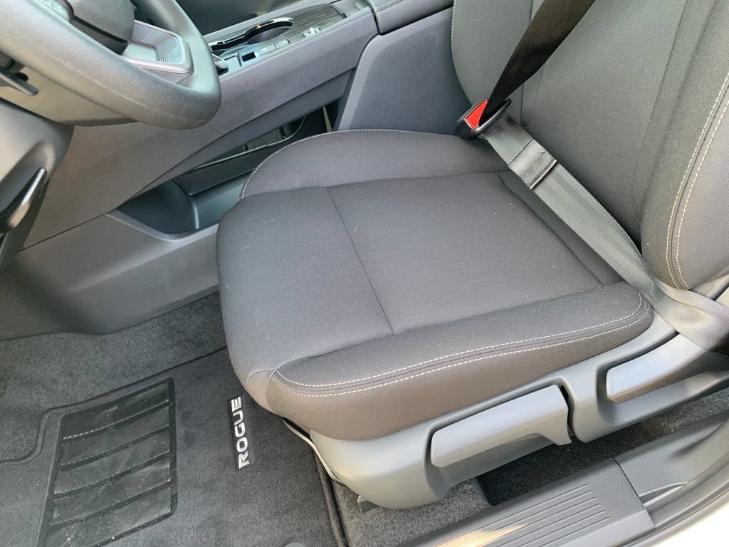 New 2026 Nissan Rogue S FWD image 18