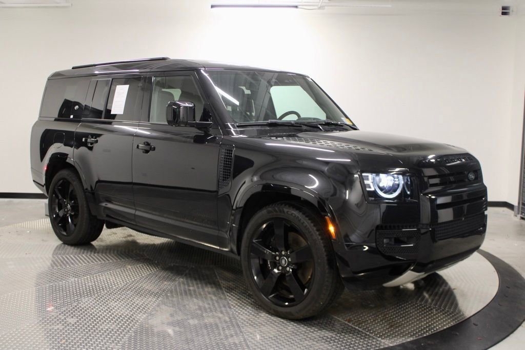 Certified 2024 Land Rover Defender 130 V8 image 13