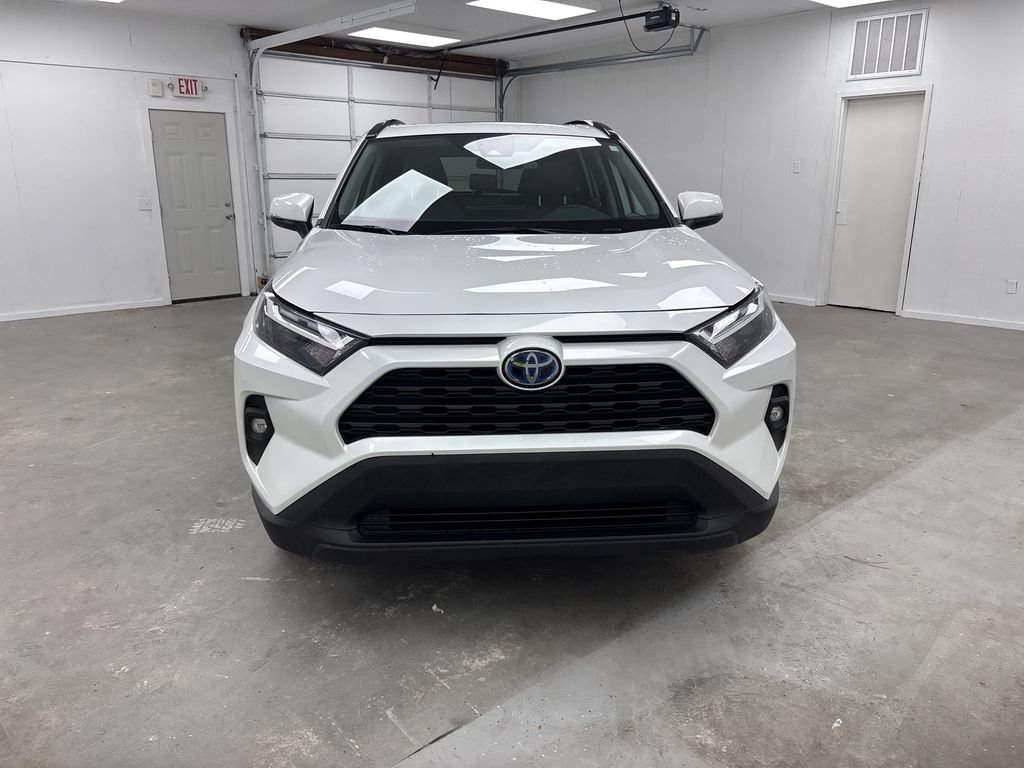 Used 2024 Toyota RAV4 XLE Premium AWD/4WD image 8