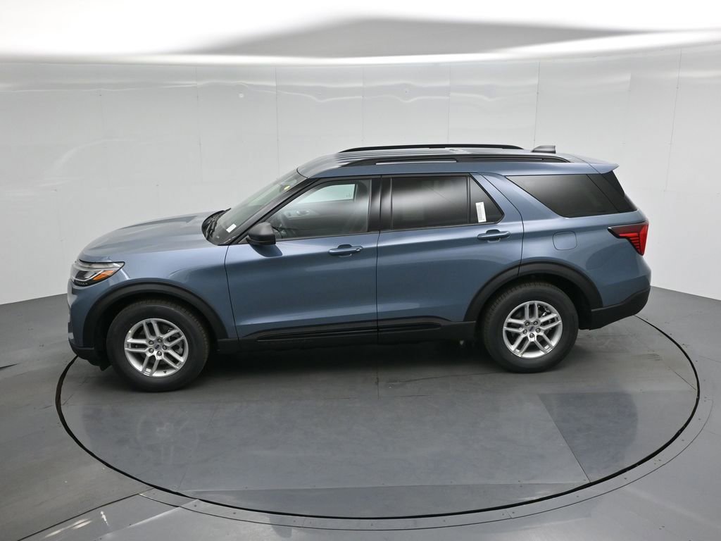 New 2026 Ford Explorer Active RWD image 41