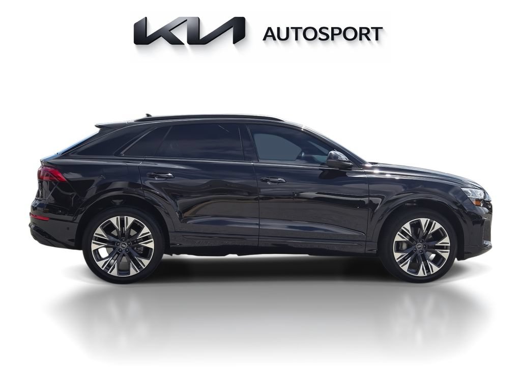Used 2025 Audi Q8 Prestige AWD/4WD image 7