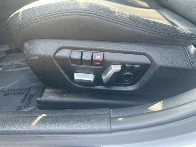 Used 2016 BMW 328i xDrive Sedan AWD/4WD image 14