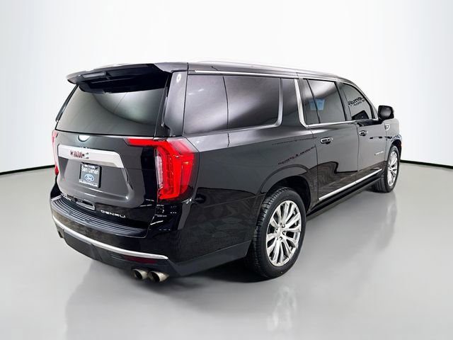 Used 2023 GMC Yukon XL Denali w/ Denali Reserve Package image 7