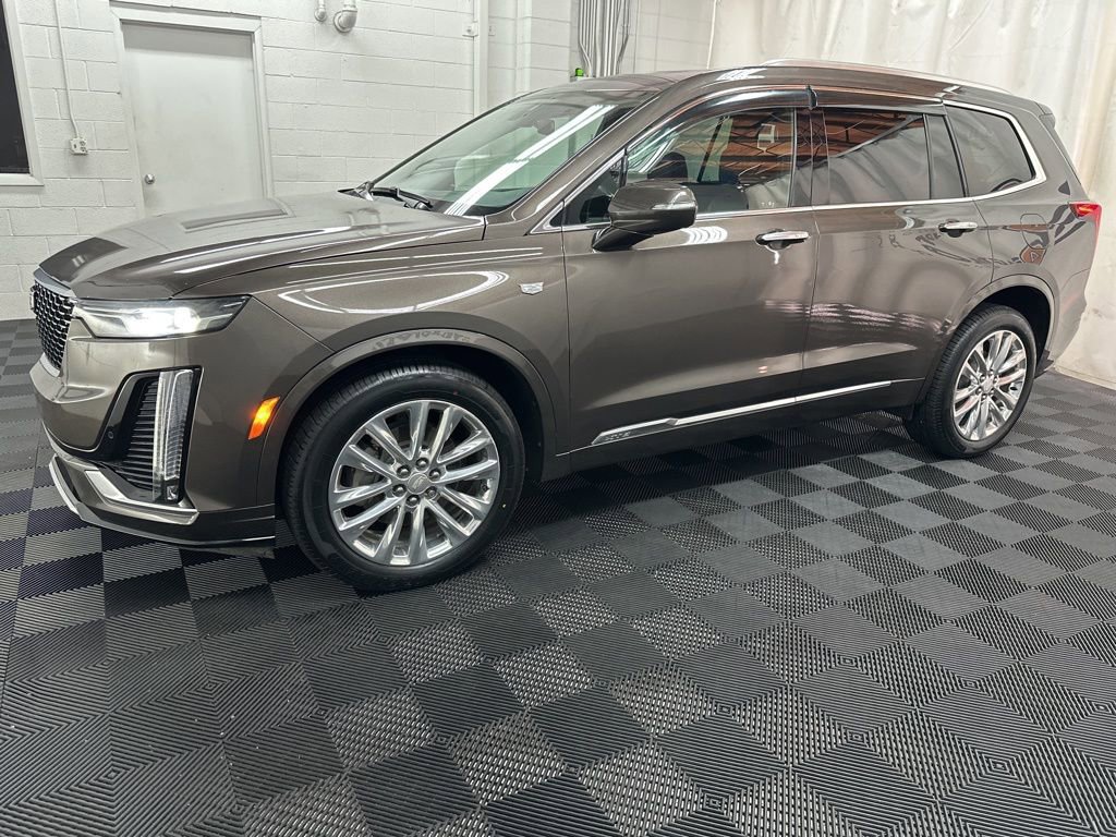 Used 2020 Cadillac XT6 Premium Luxury image 5