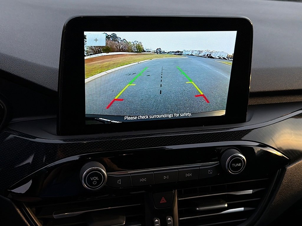 Used 2025 Ford Escape ST-Line FWD image 13