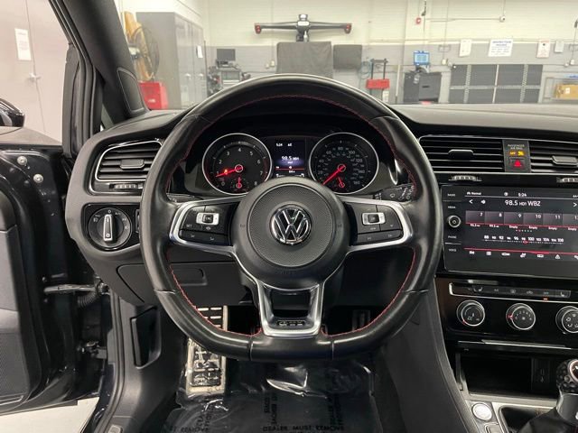 Used 2021 Volkswagen GTI SE FWD image 15