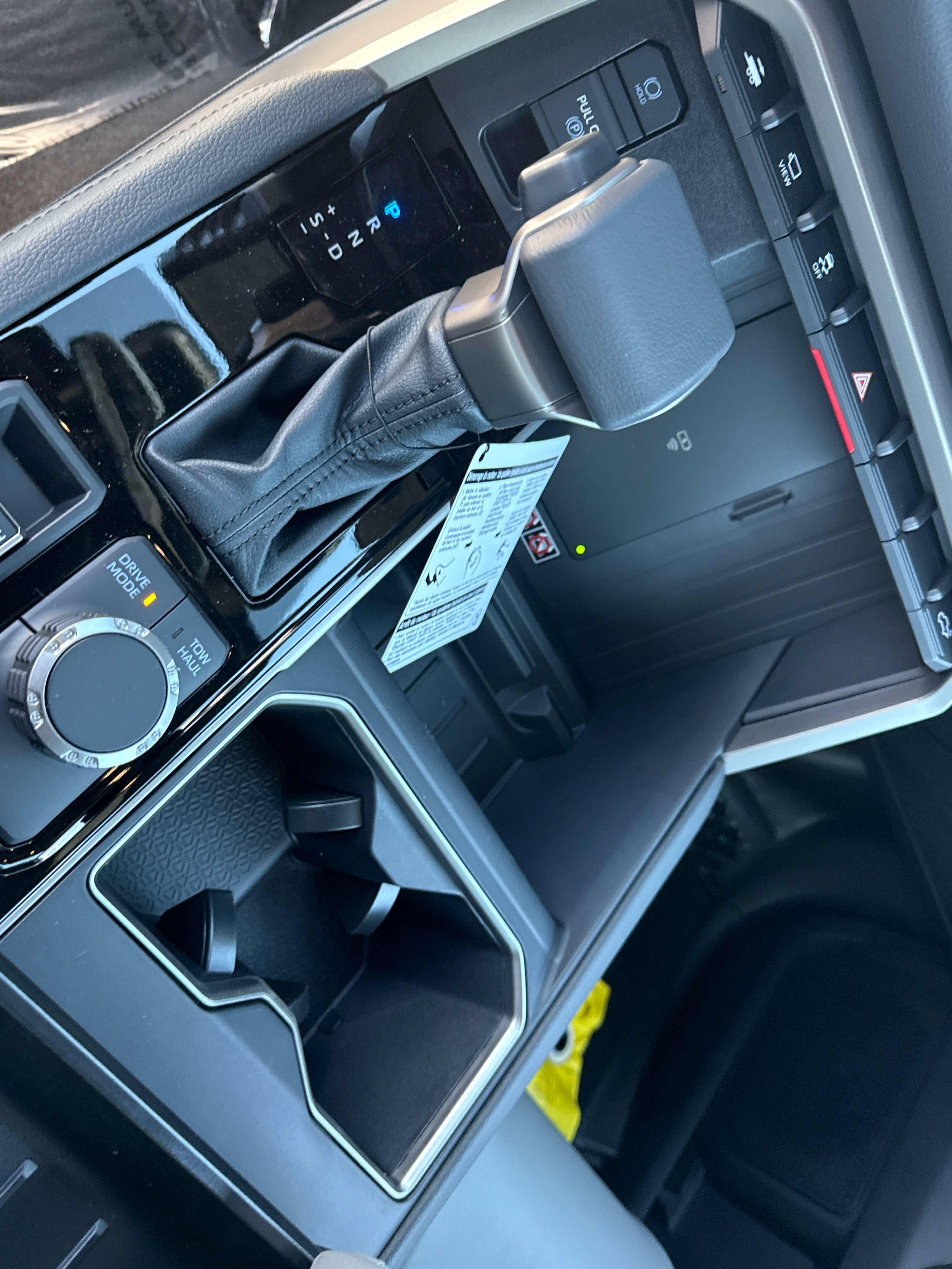 New 2026 Toyota Tundra Limited AWD/4WD image 16