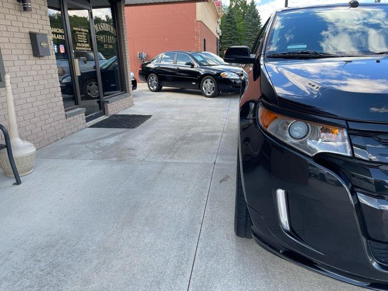 Used 2013 Ford Edge Sport w/ Driver Entry Pkg AWD/4WD image 6