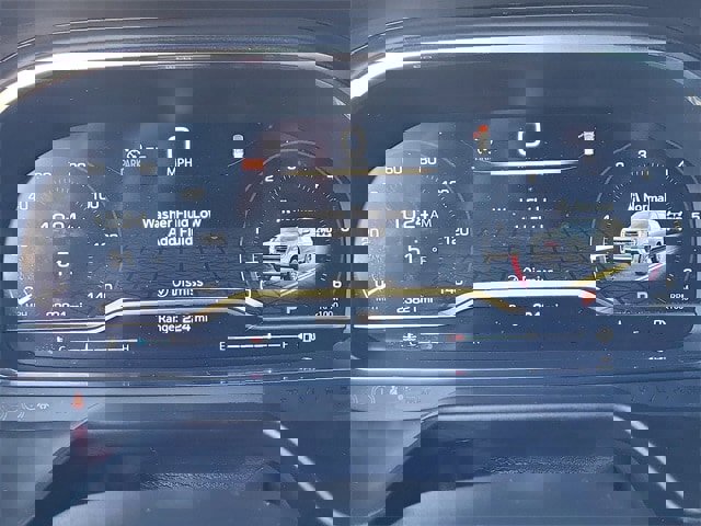 Used 2024 GMC Yukon XL AT4 image 11