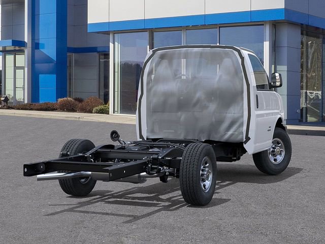 New 2025 Chevrolet Express 3500 w/ Power Convenience Package RWD image 4