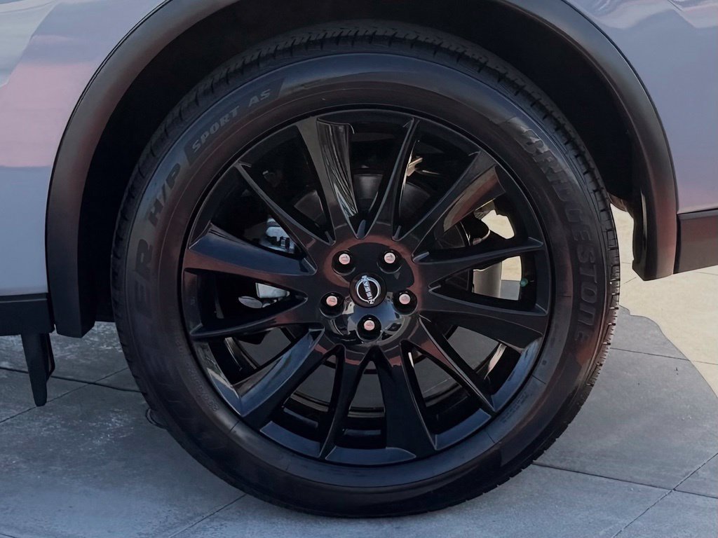 Certified 2024 Nissan Murano SV w/ SV Midnight Edition Package FWD image 9