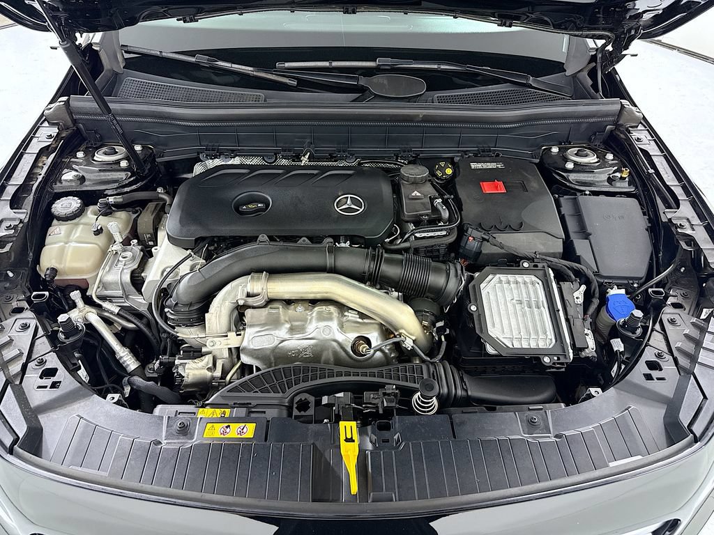 Certified 2025 Mercedes-Benz GLB 250 image 29