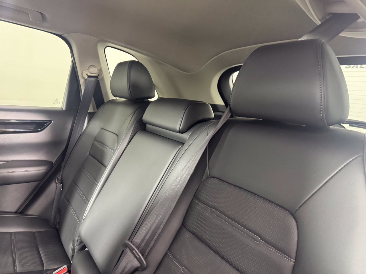 Used 2023 Honda CR-V EX-L image 27