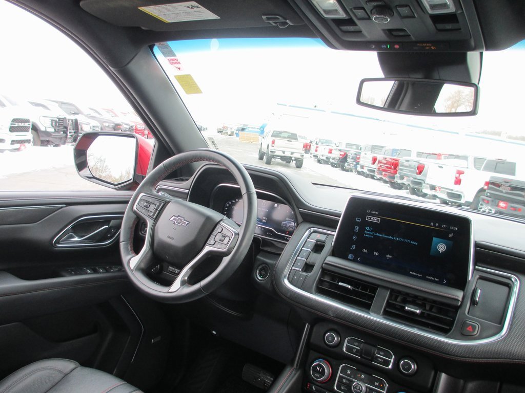 Used 2023 Chevrolet Suburban RST w/ Luxury Package image 26