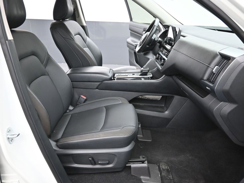 Used 2022 Nissan Pathfinder SL image 27