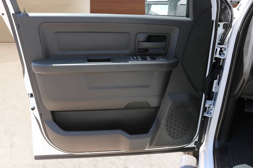 New 2027 RAM 3500 Tradesman AWD/4WD image 11