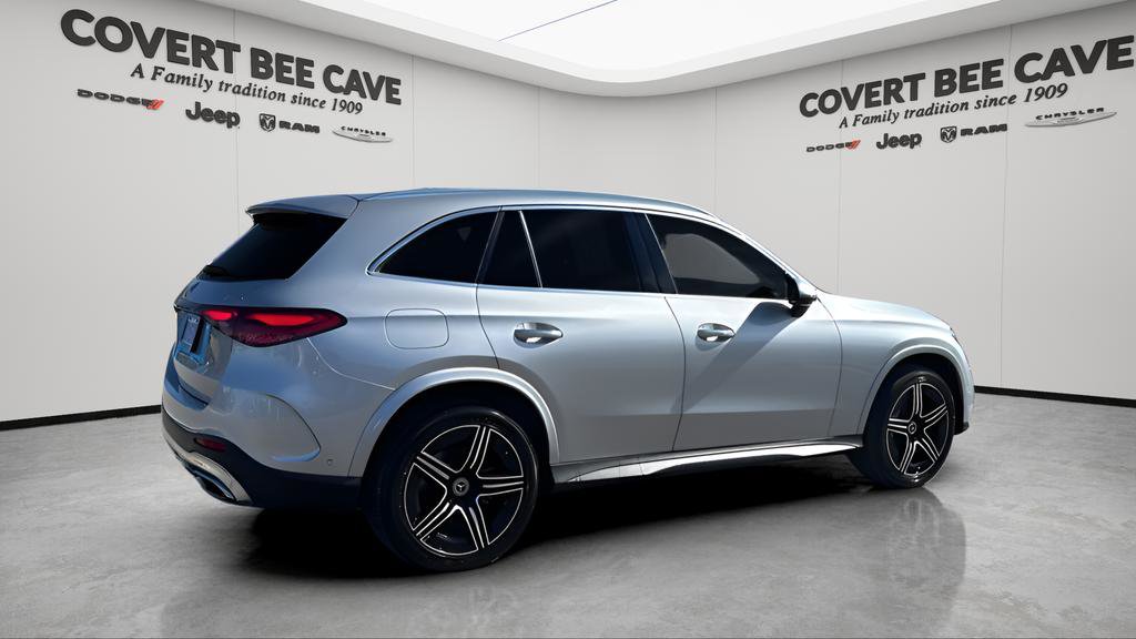 Used 2024 Mercedes-Benz GLC 300 4MATIC w/ AMG Line image 10