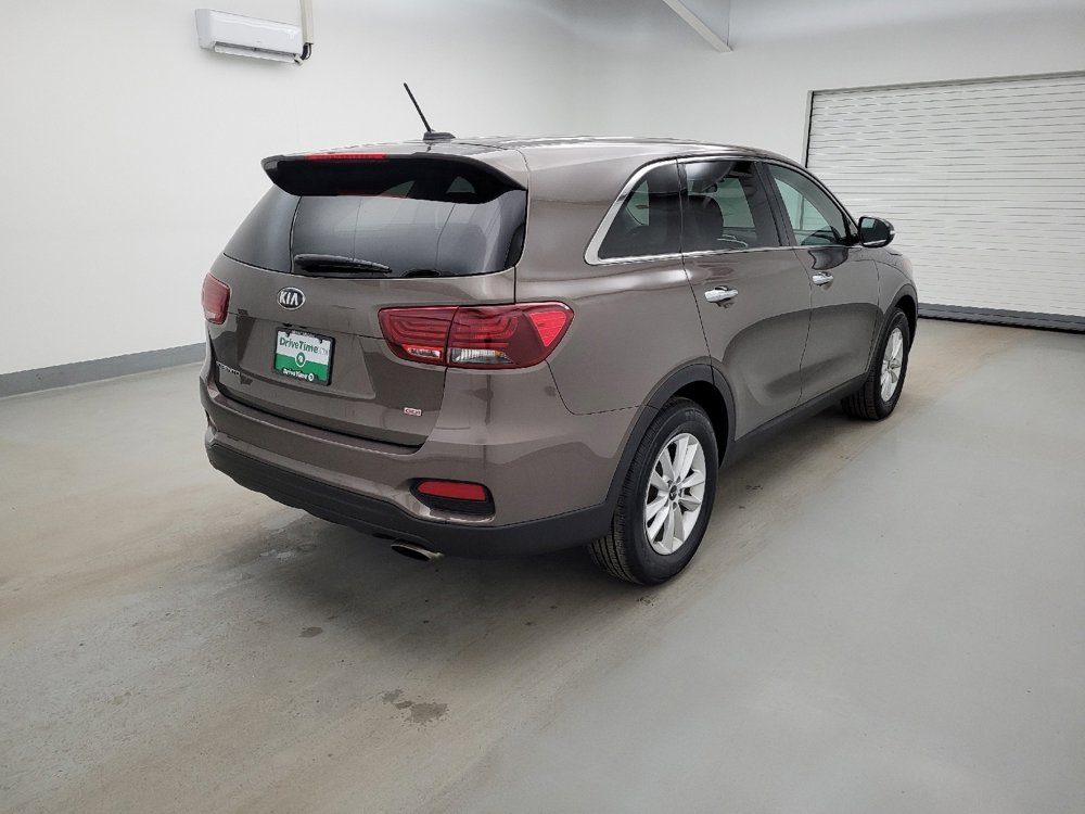 Used 2019 Kia Sorento LX image 9