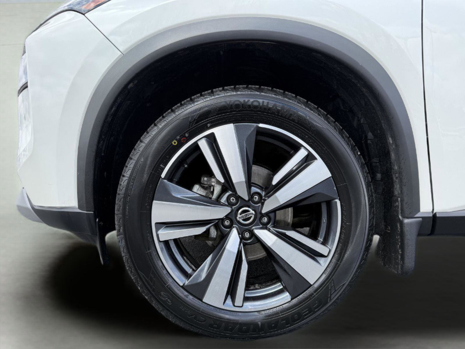 Used 2021 Nissan Rogue SL w/ Premium Package AWD/4WD image 8