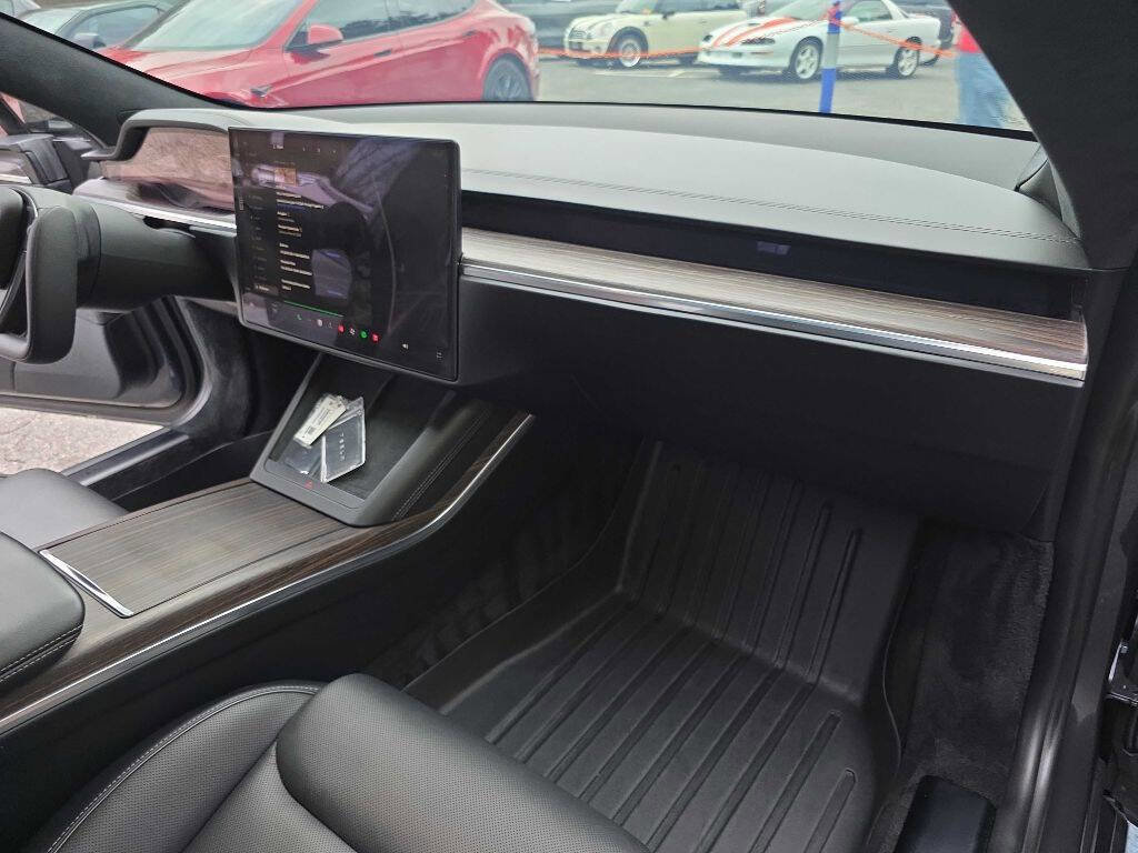 Used 2021 Tesla Model S Plaid image 20