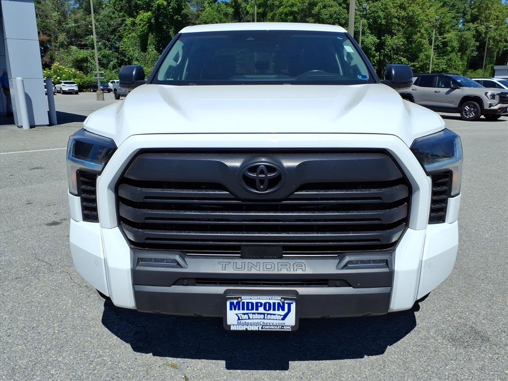 Used 2024 Toyota Tundra SR5 w/ SR5 Premium Package AWD/4WD image 9