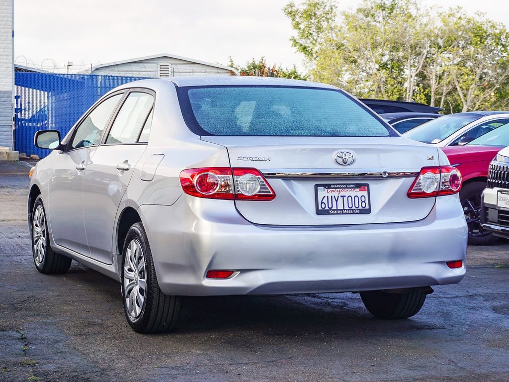 Used 2012 Toyota Corolla LE FWD image 5