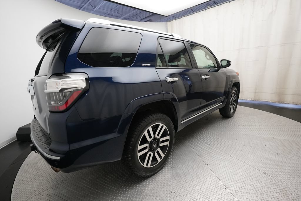 Used 2016 Toyota 4Runner Limited AWD/4WD image 37