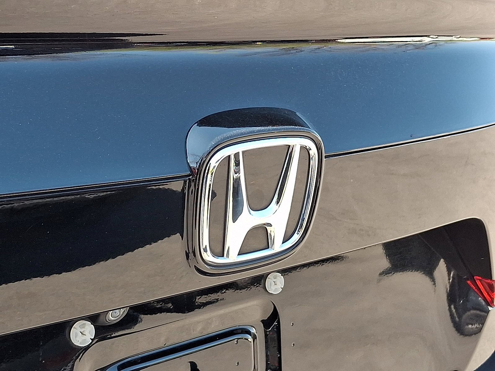 Used 2019 Honda Accord LX image 29