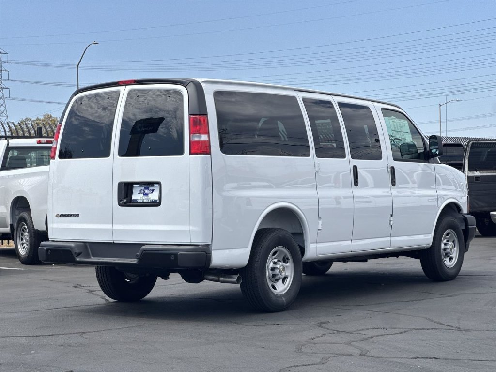 New 2026 Chevrolet Express 2500 LS RWD image 5