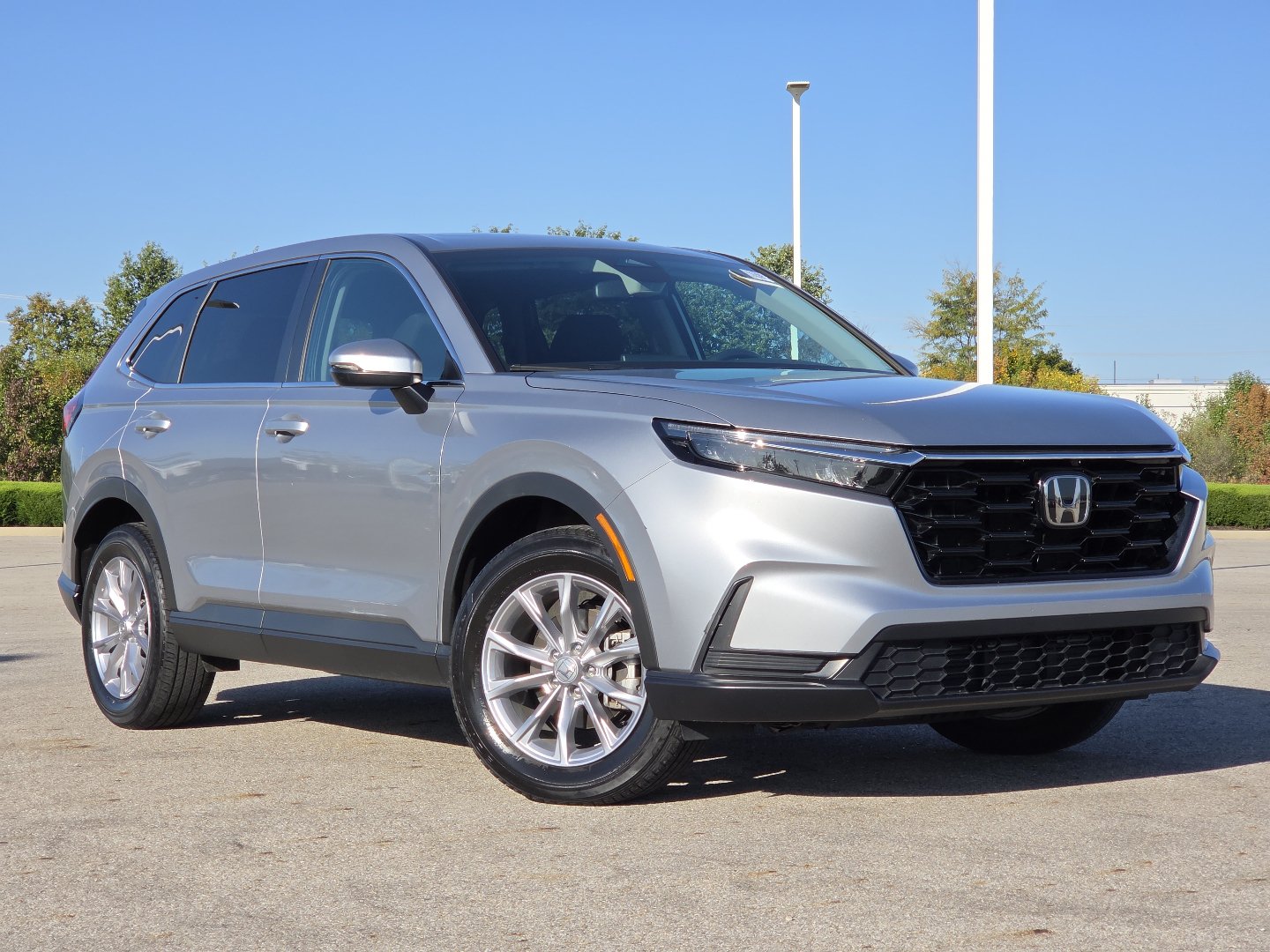 Used 2024 Honda CR-V EX image 2
