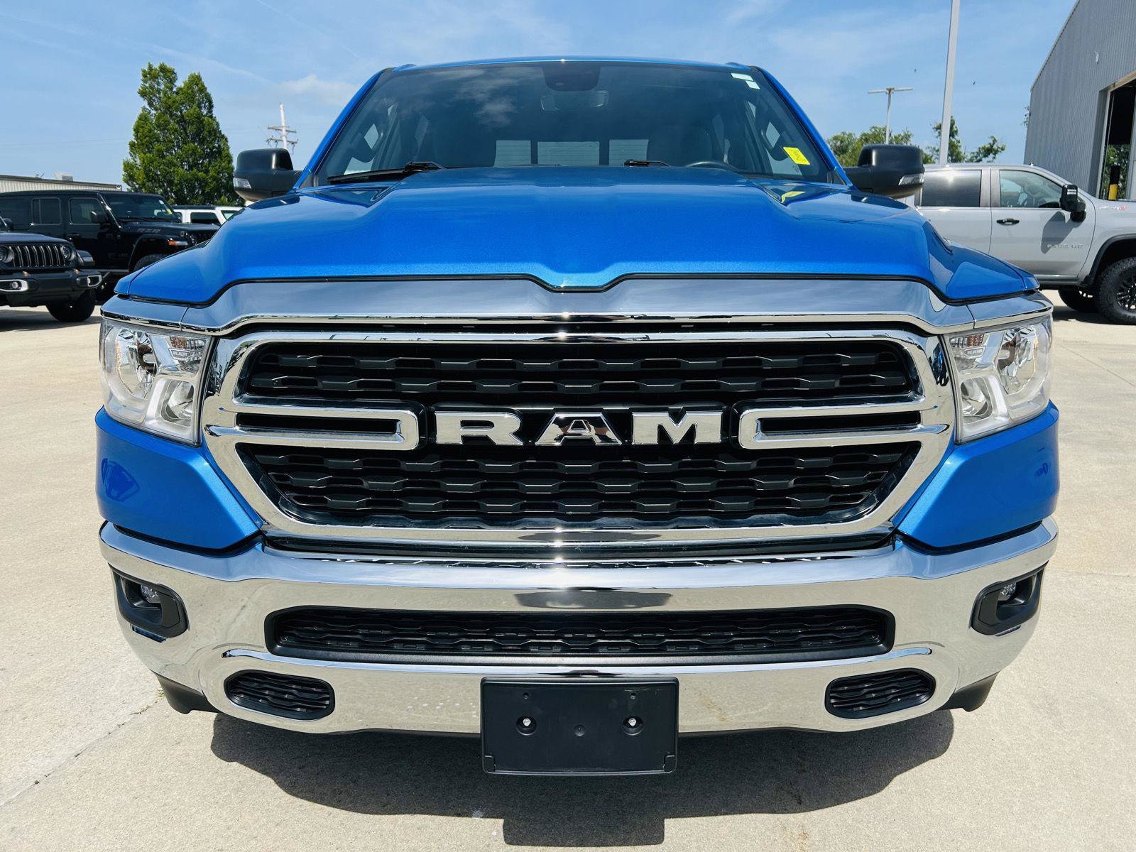 Used 2023 RAM 1500 Big Horn AWD/4WD image 30