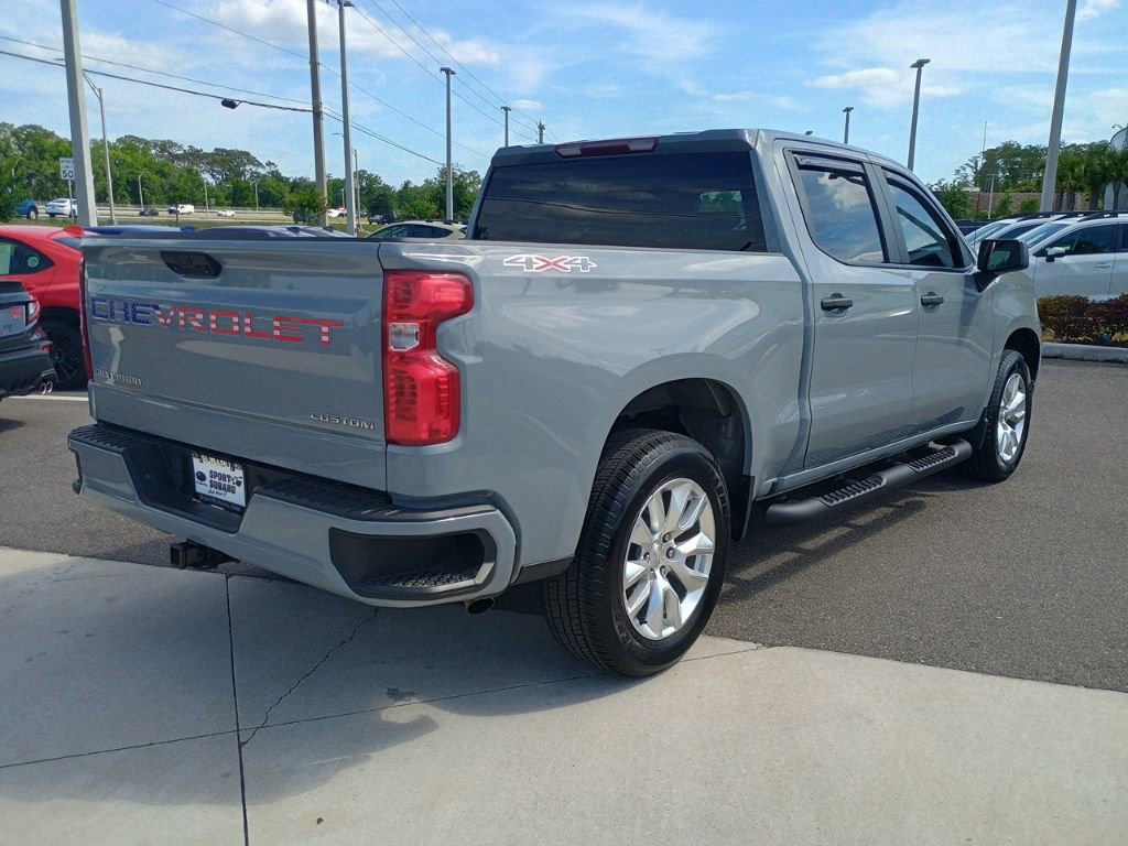 Used 2024 Chevrolet Silverado 1500 Custom image 5