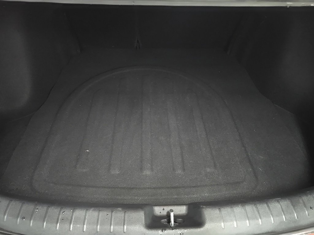 Used 2023 Kia Forte LXS image 11